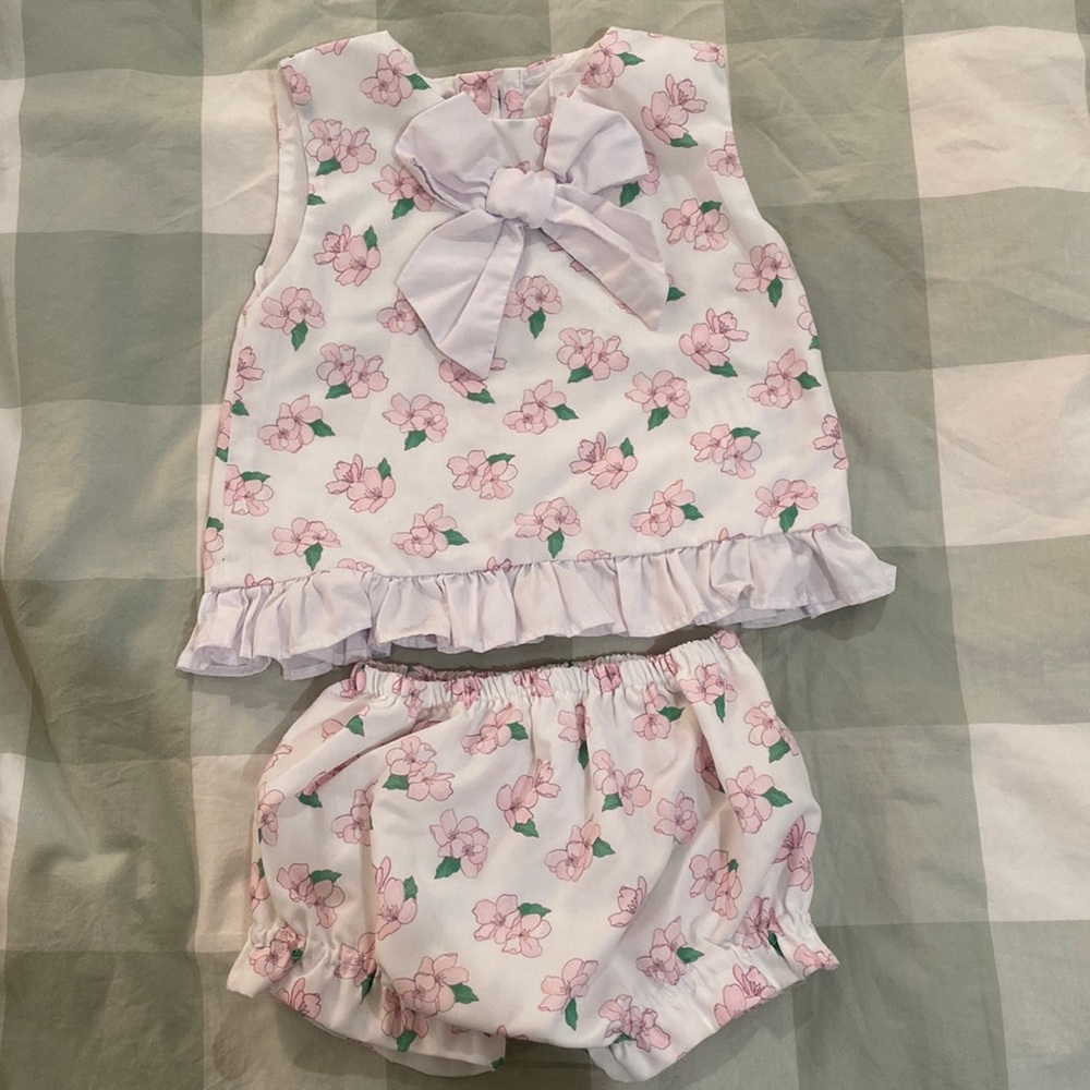 Cecil & Lou smocked diaper set